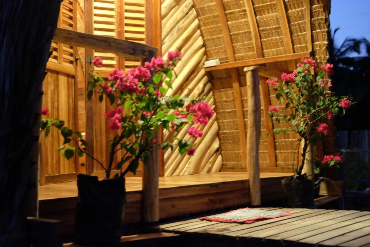 Palayan Paradise Huts Сан Висенте Екстериор снимка