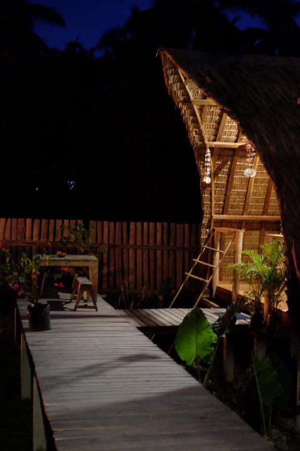 Palayan Paradise Huts Сан Висенте Екстериор снимка
